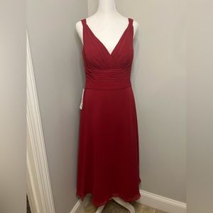 NWT Azazie Jayla in Burgundy